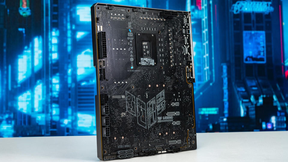 ASUS TUF Gaming Z790 BTF