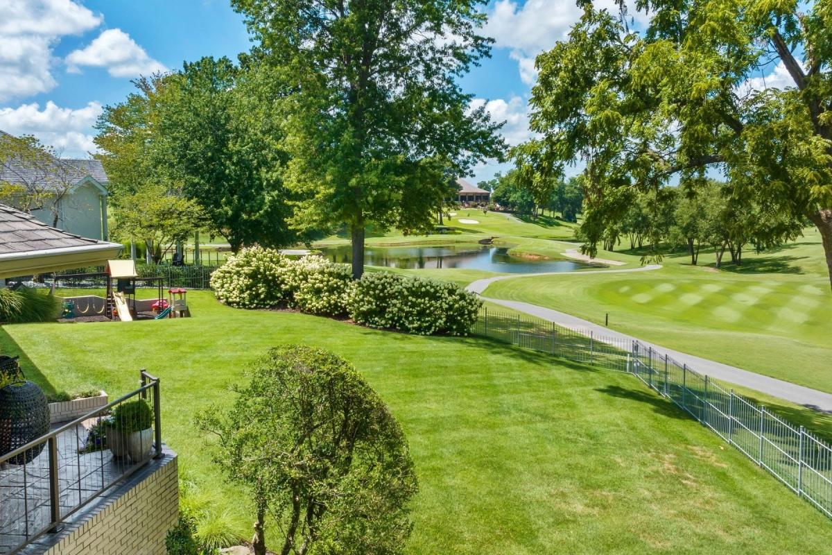 This six-bedroom home on an LPGA host golf course in Arkansas is selling for M