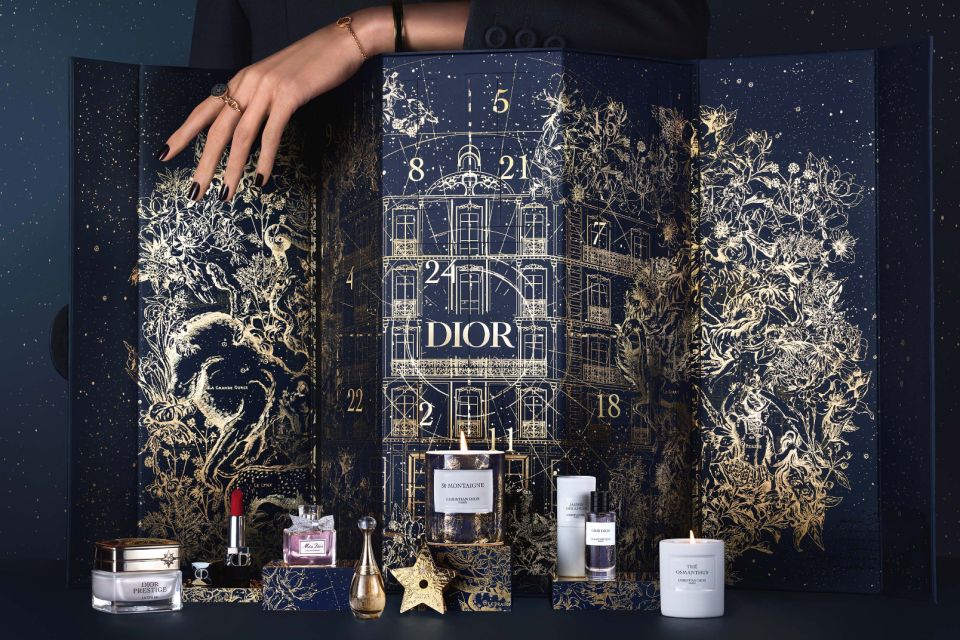Wer sich selbst etwas Gutes tun möchte, liegt mit dem Dior-Adventskalender goldrichtig (Bild: Dior)