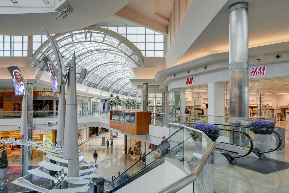 Browse luxury stores in the Mall at Millenia.