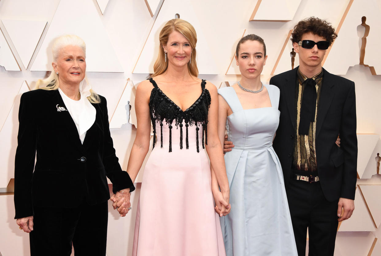 Laura Dern with mom actress Diane Ladd and kids Ellery and Jaya Harper arrive for the 92nd Oscars at the Dolby Theatre in Hollywood, California on February 9, 2020. (Robyn Beck / AFP via Getty Images)