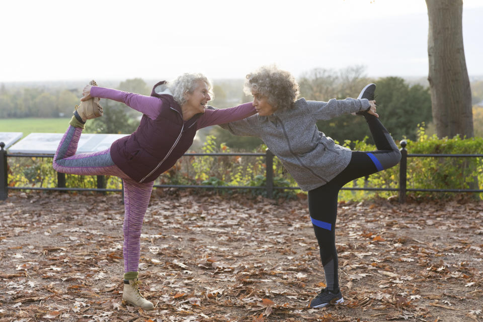 Working out with a buddy can help motivate you [Photo: Getty]