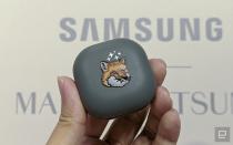 <p>Samsung x Maison Kitsune</p> 