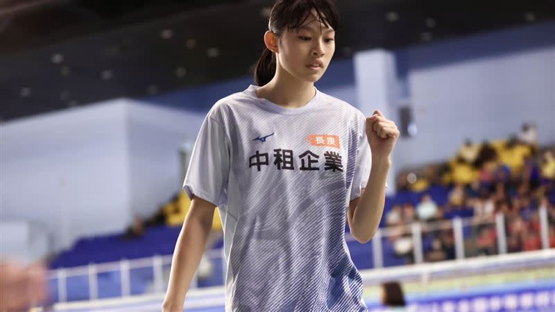 臺北市大同高中國中部靠陳思璇在單打、雙打拿下關鍵2勝，在國女團體完成2連霸。（圖／臺北市政府教育局提供）