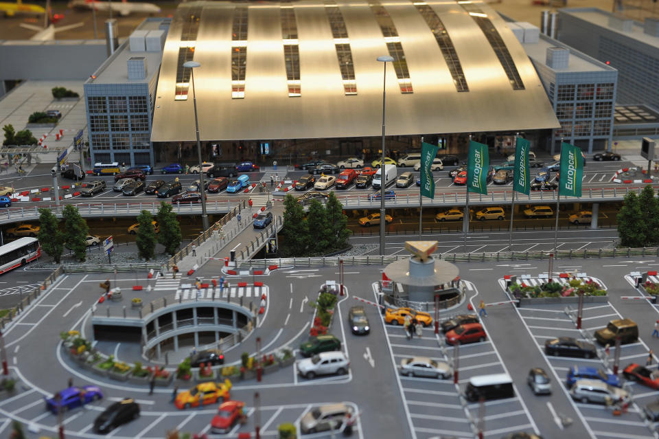 World's Largest Miniature Model Airport Opens To Public