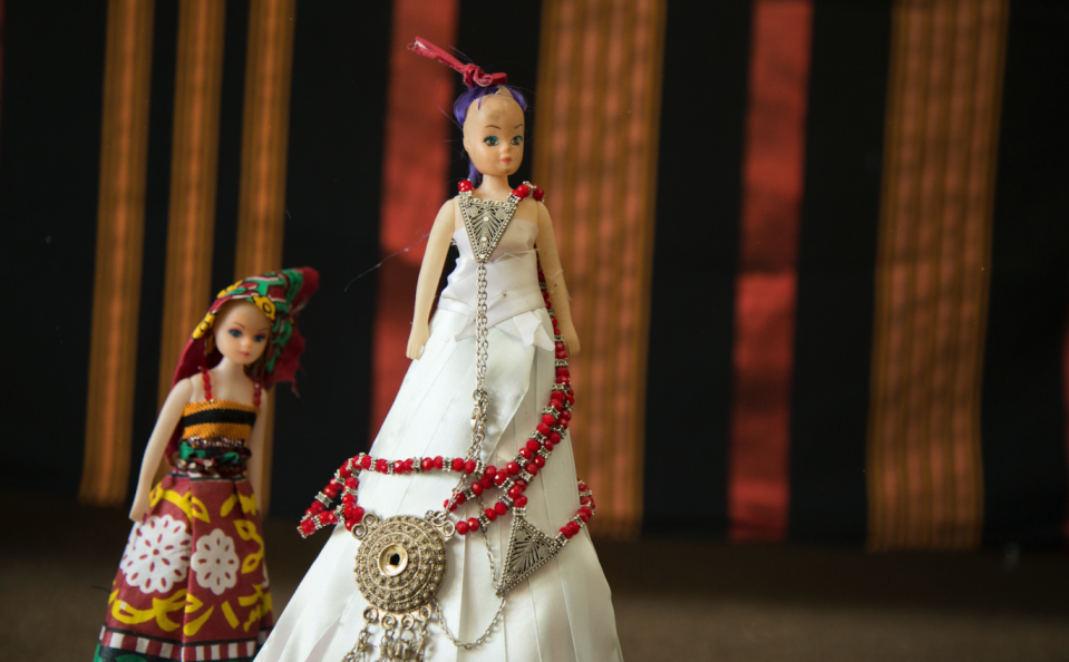 ‘I’m making this wedding dress for this doll. But I hope to never wear a wedding dress again,' said 15-year-old Soad (UNFPA)