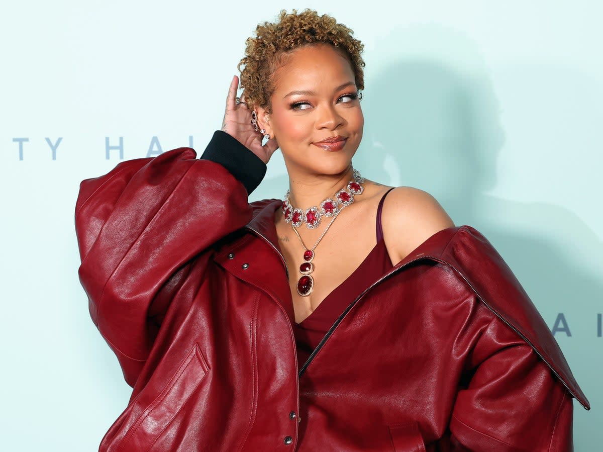 Rihanna shuts down pregnancy rumors   (Getty Images)