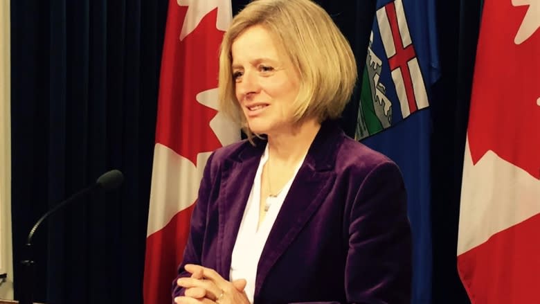 Premier Rachel Notley asks union to back Alberta's push for new pipelines