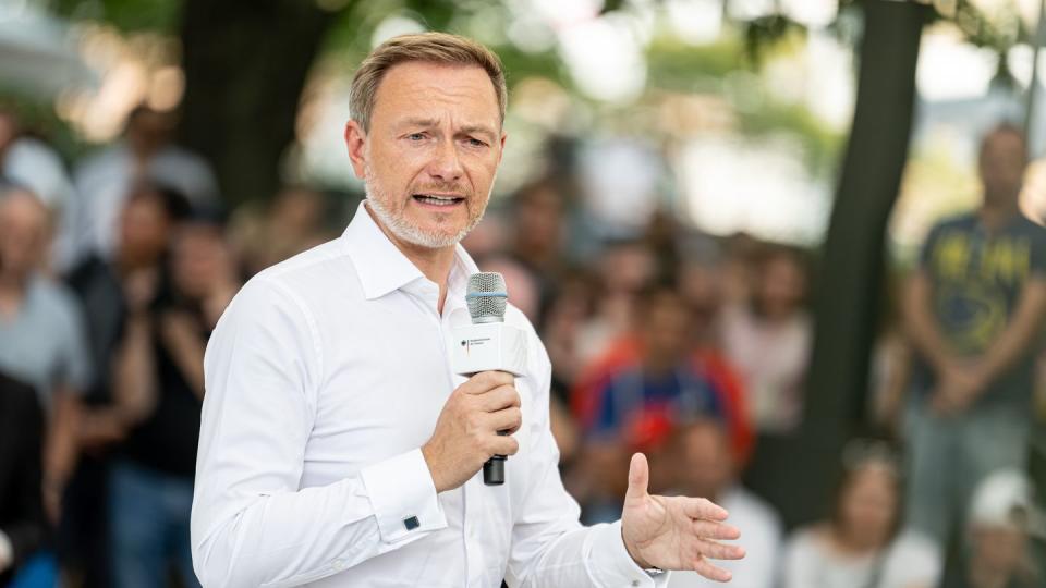 Finanzminister Christian Lindner steht bei Verbänden in der Kritik. (Bild: Fabian Sommer/dpa)