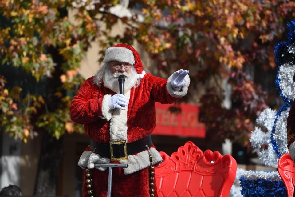 Scenes from the Asheville Holiday Parade November 20, 2021.