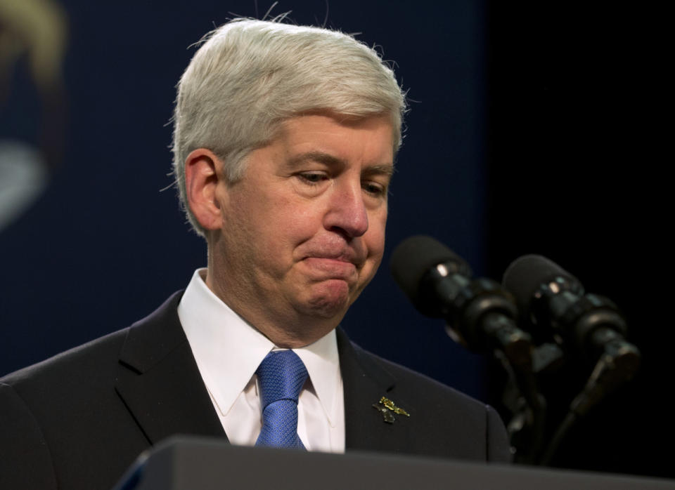 Governor Snyder apologizes