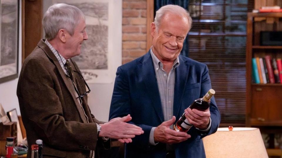 Nicholas Lyndhurst as Alan and  Kelsey Grammer  as Frasier Crane  In Frasier