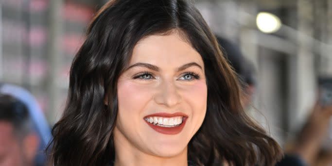 Alexandra Daddario nude without makeup, photo on Instagram