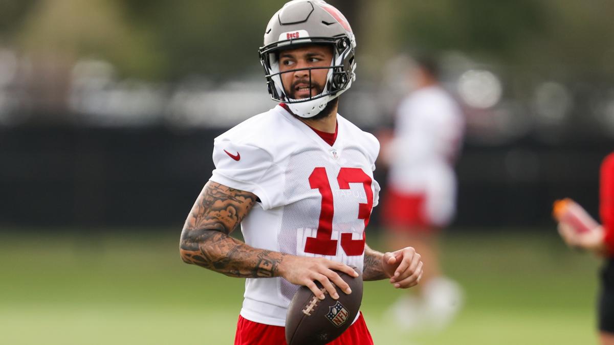 Bucs' Mike Evans off COVID-19/reserve list