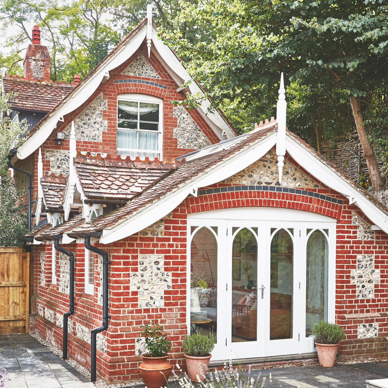  Hampshire gatehouse. 