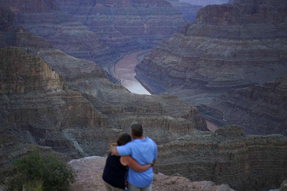 Vista del río Colorado desde el noroeste de Arizona. Foto tomada el 15 de agosto del 2022. (Foto AP/John Locher)