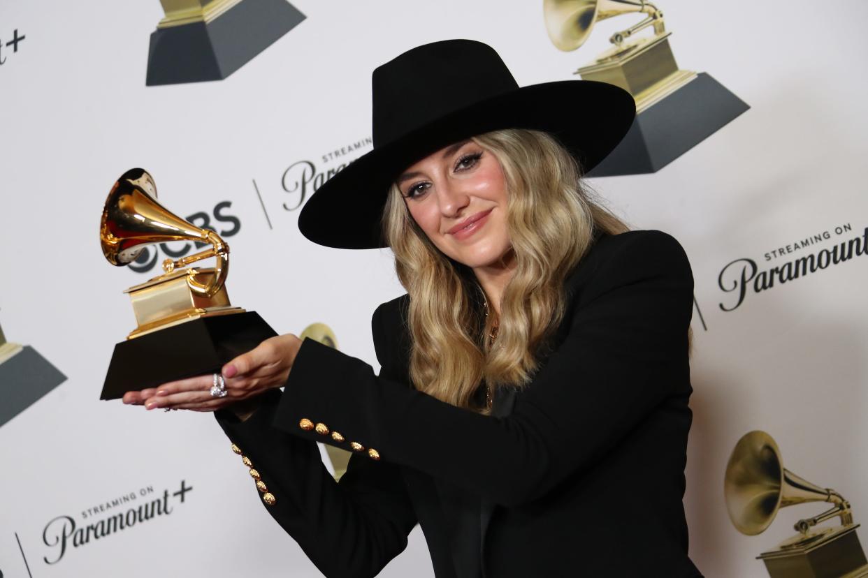 Feb 4, 2024; Los Angeles, CA, USA; Lainey Wilson, winner of Best Country Album for ‘Bell Bottom Country’ at the 66th Annual Grammy Awards at Crypto.com Arena in Los Angeles on Sunday, Feb. 4, 2024.. Mandatory Credit: Dan MacMedan-USA TODAY