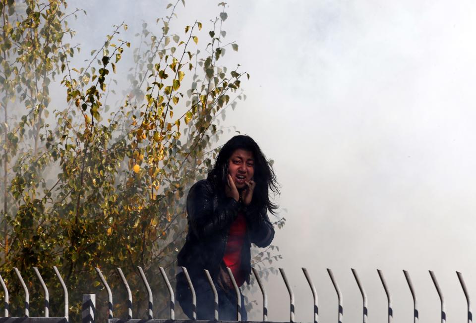 Turkish police fire water cannon at protesters