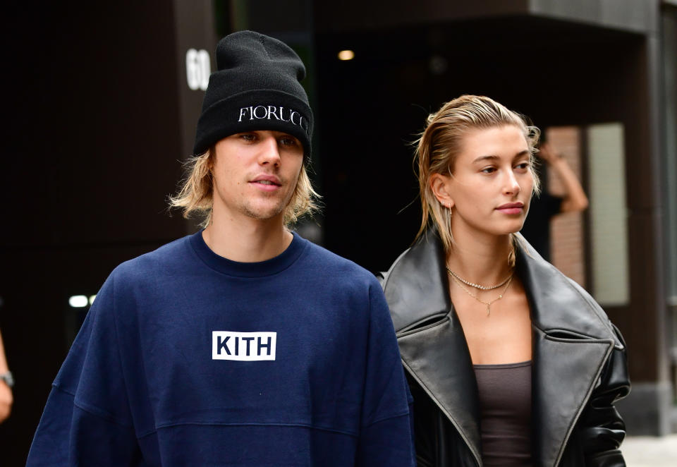 NEW YORK, NY - SEPTEMBER 14:  Justin Bieber and Hailey Baldwin seen on the streets of Brooklyn on September 14, 2018 in New York City.  (Photo by James Devaney/GC Images)