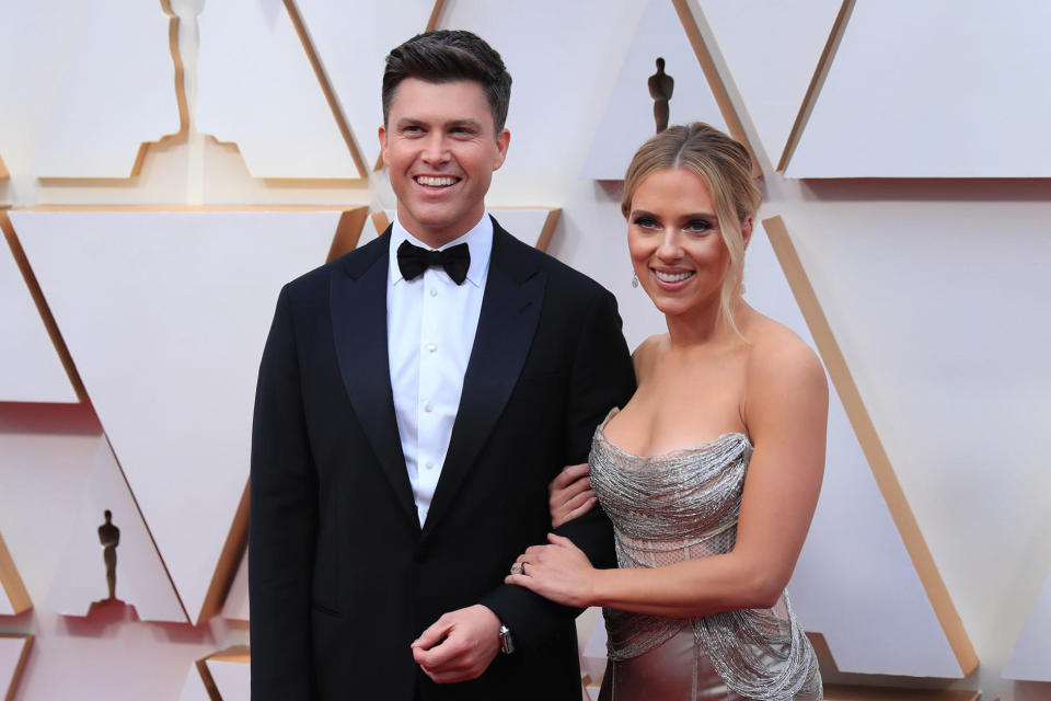 LOS ANGELES, Feb. 9, 2020 -- Scarlett Johansson R and Colin Jost arrive for the red carpet of the 92nd Academy Awards at the Dolby Theatre in Los Angeles, the United States, Feb. 9, 2020. (Photo by Li Ying/Xinhua via Getty) (Xinhua/Li Ying via Getty Images)