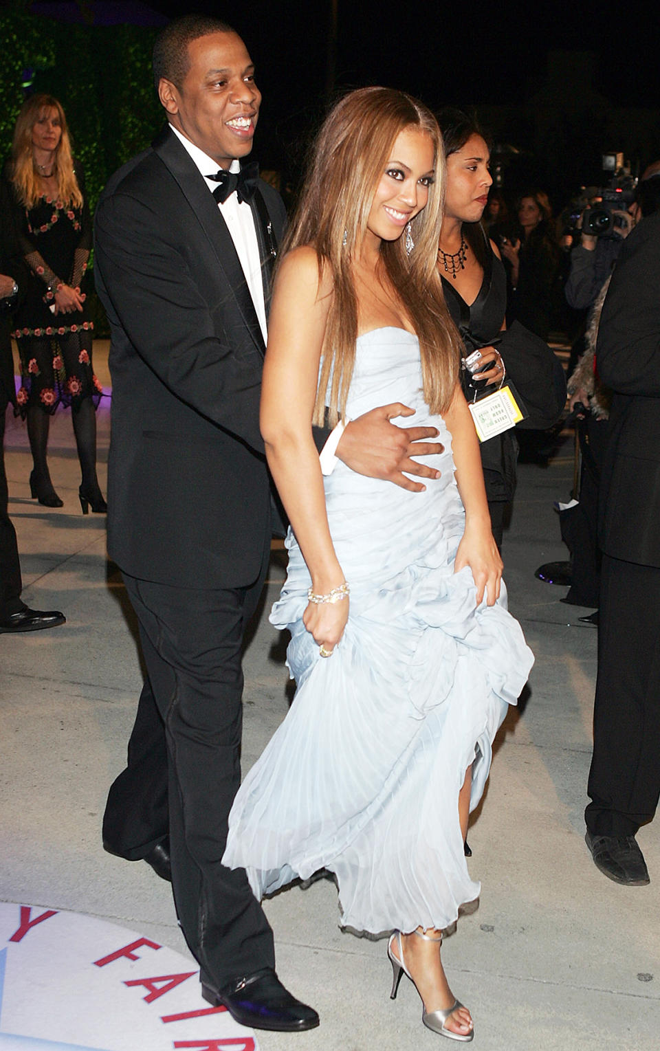 Jay-Z and Beyoncé celebrated at the Vanity Fair Oscar Party in February 2005.