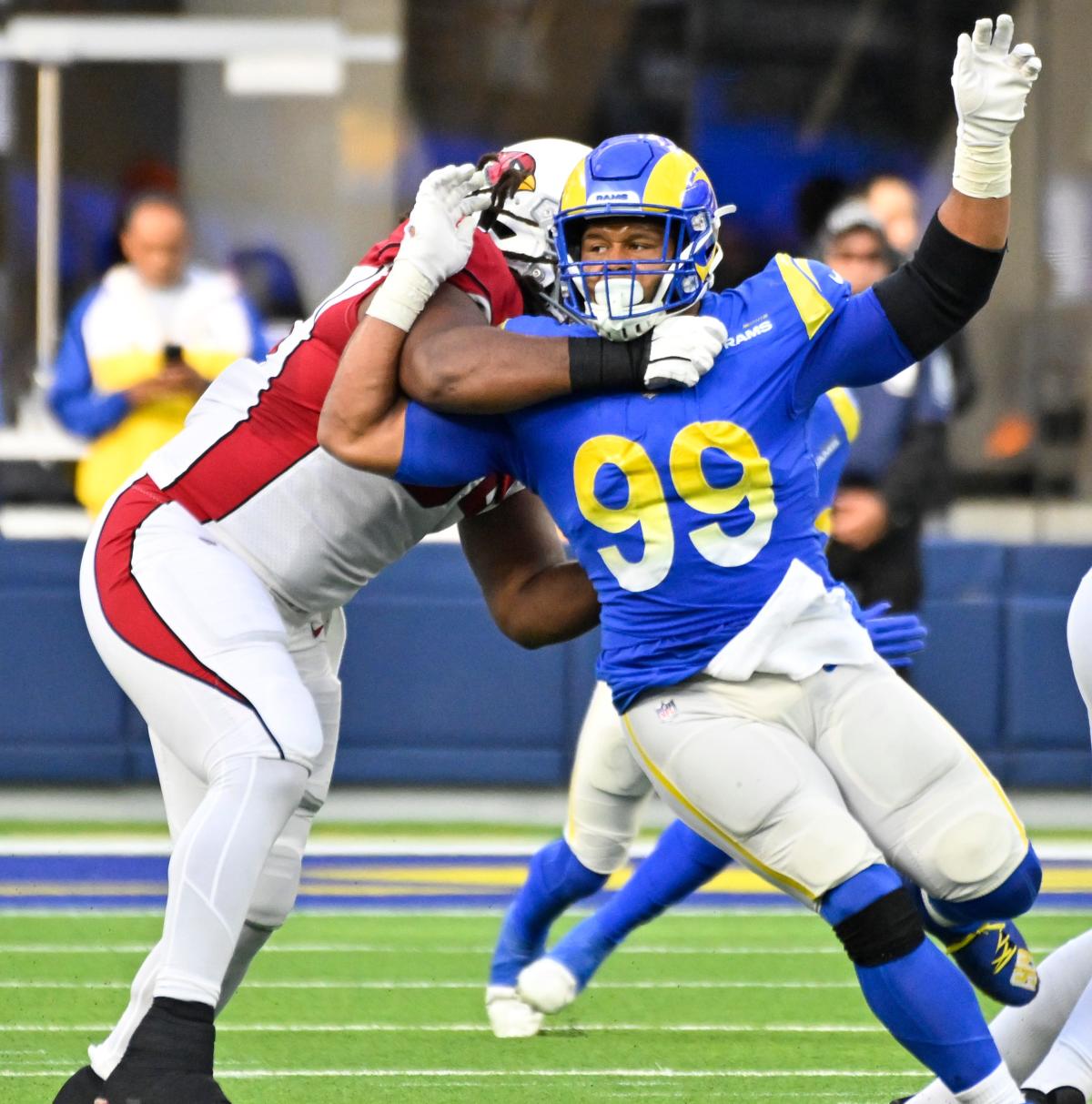 Aaron Donald signing new contract with Rams, All-Pro DT becoming  highest-paid non-QB in NFL history 