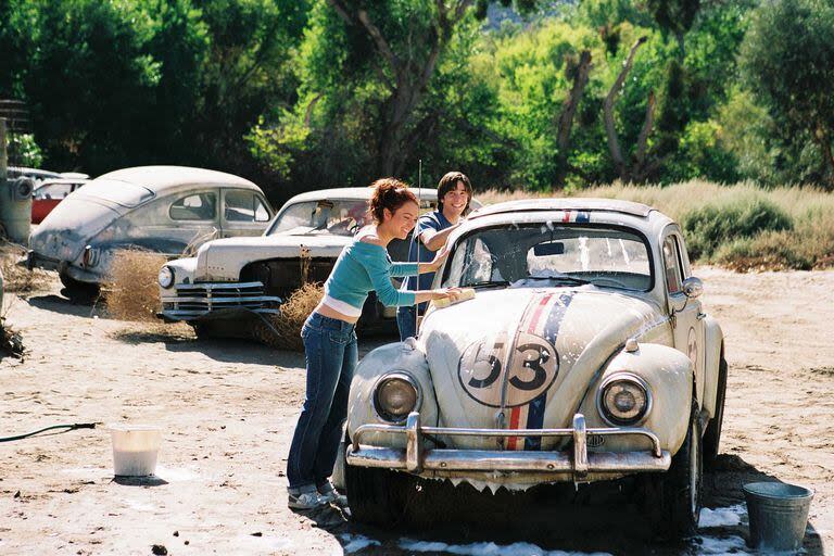 La actriz junto a Justin Long, en una escena de Cupido motorizado