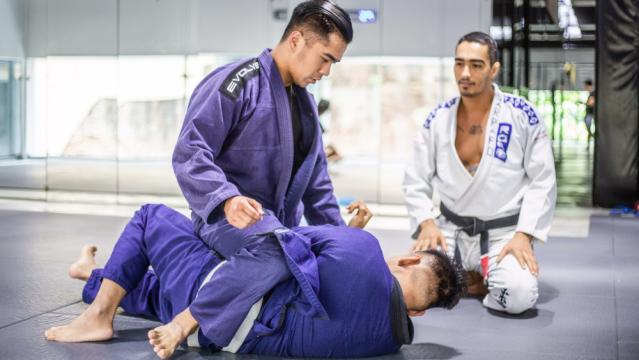 How To Perform The S-mount In BJJ