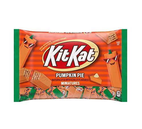 11) Kit Kat Halloween Pumpkin Pie Candy