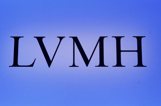 French Luxury Group LVMH to Buy Tiffany for $16.2 Billion – The Hollywood  Reporter