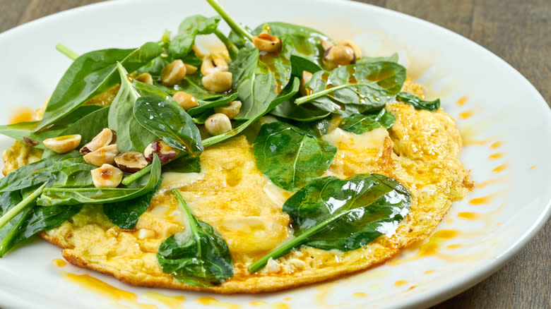 scrambled eggs with spinach, brie