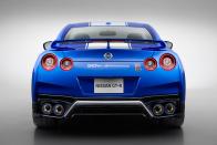 View 2020 Nissan GT-R Photos