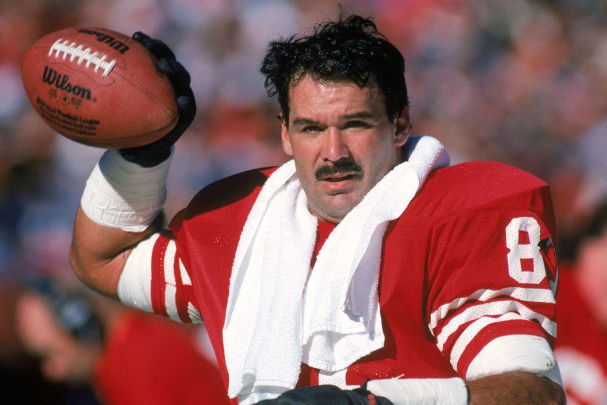 Super Bowl Champion Russ Francis Dead at 70 After Plane Crash in New York