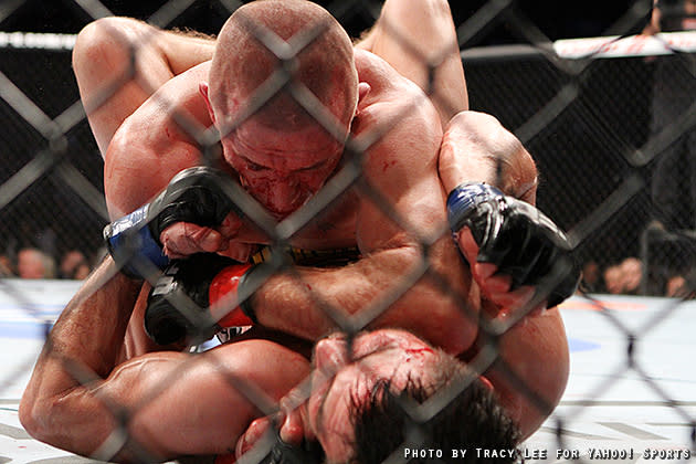Georges St-Pierre fights Carlos Condit at UFC 154. (Courtesy Tracy Lee for Y! Sports)
