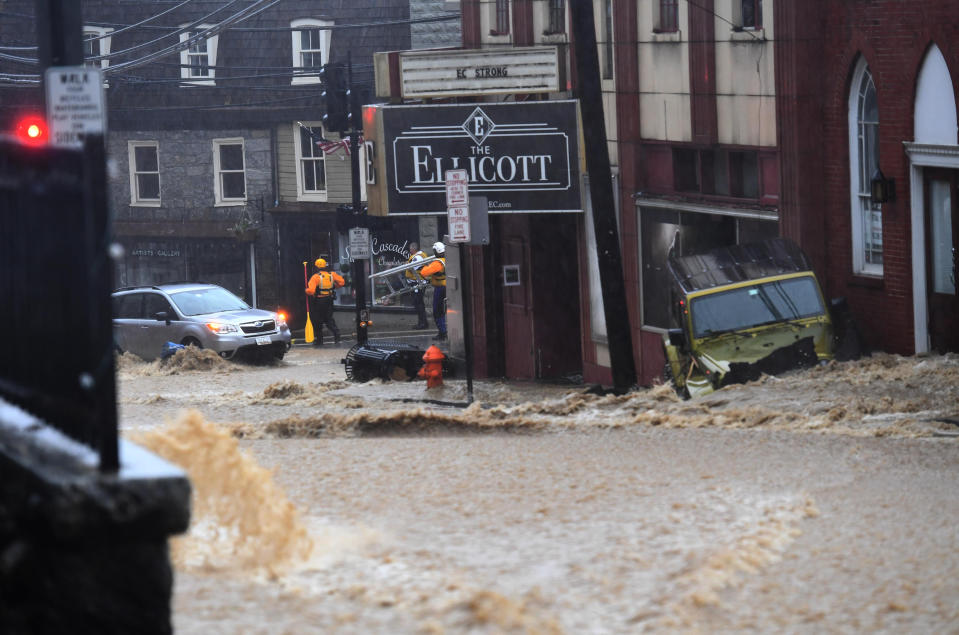 Devastating floodwaters rip through Ellicott City, Md.