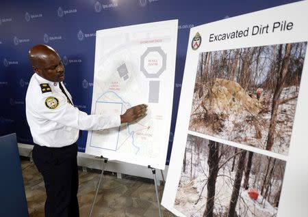 Deputy Chief Police Mark Saunders speaks at a news conference in Toronto, Ontario, February 24, 2015. REUTERS/Aaron Harris