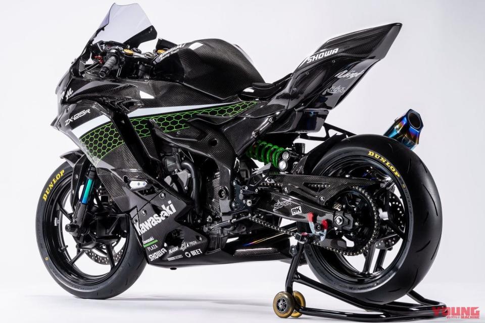 21Ninja_ZX-25R_Racer_Data_photos_RGB-4