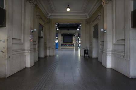 The Retiro train terminal is seen empty during a 24-hour national strike in Buenos Aires, Argentina, June 25, 2018. REUTERS/Martin Acosta