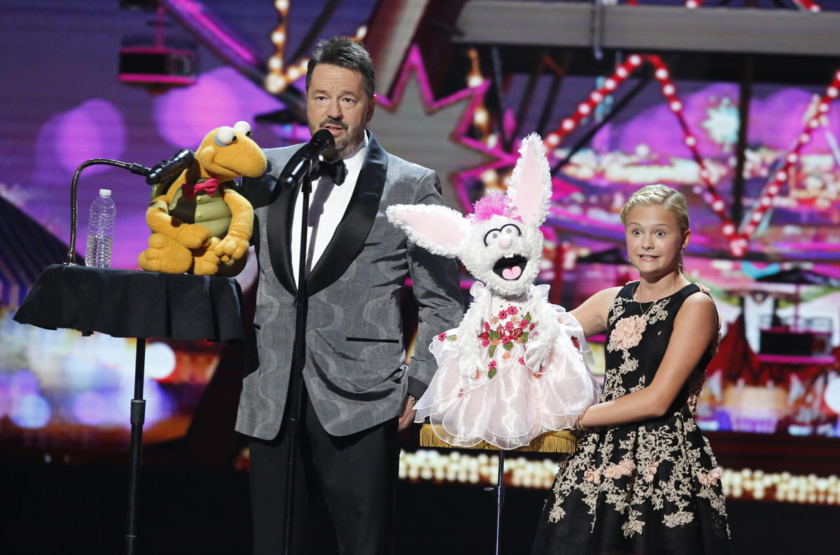 America's Got Talent Winner Terry Fator Sings A Hocus Pocus Song