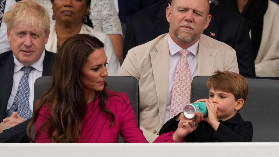 Kate and Louis at the Platinum Pageant 