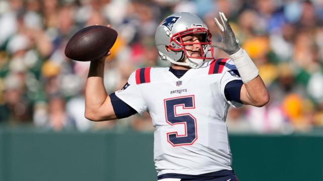 New England Patriots to release Bryan Hoyer, will look for quarterback in  the draft