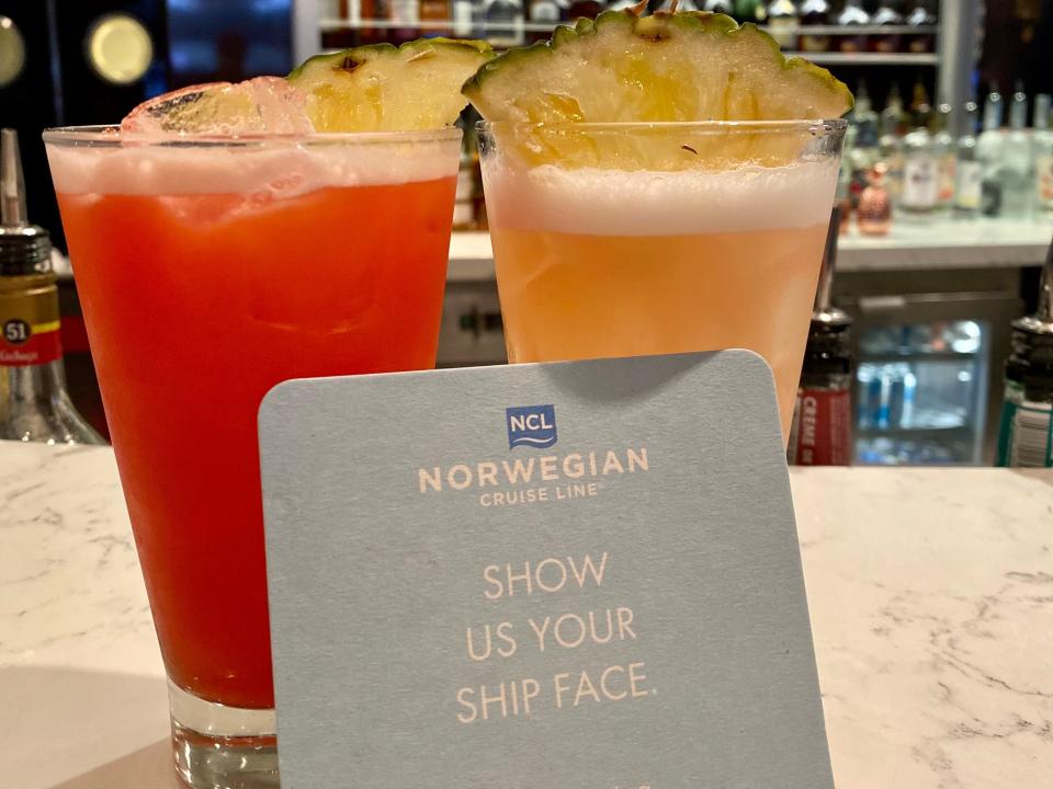 cocktails on the norwegian getaway