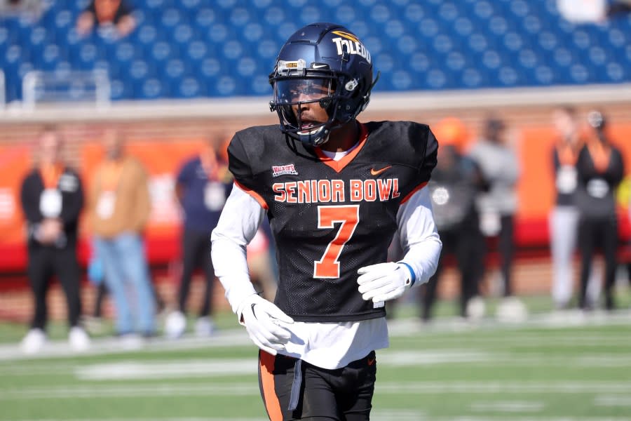 MOBILE, AL – JANUARY 31: National defensive back Quinyon Mitchell of Toledo (7) during the National team practice for the Reese’s Senior Bowl on January 31, 2024 at Hancock Whitney Stadium in Mobile, Alabama. (Photo by Michael Wade/Icon Sportswire via Getty Images)