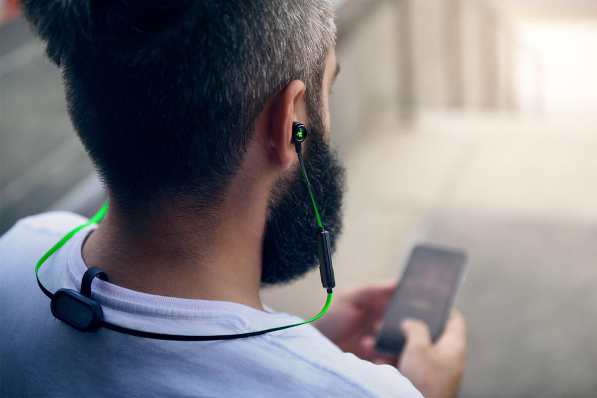 In Ear Bluetooth Headphones - Razer Hammerhead BT