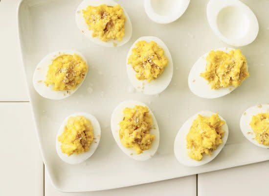 <strong>Get the <a href="http://www.huffingtonpost.com/2011/10/27/hummus-deviled-eggs_n_1058497.html" target="_hplink">Hummus Deviled Eggs recipe</a></strong>