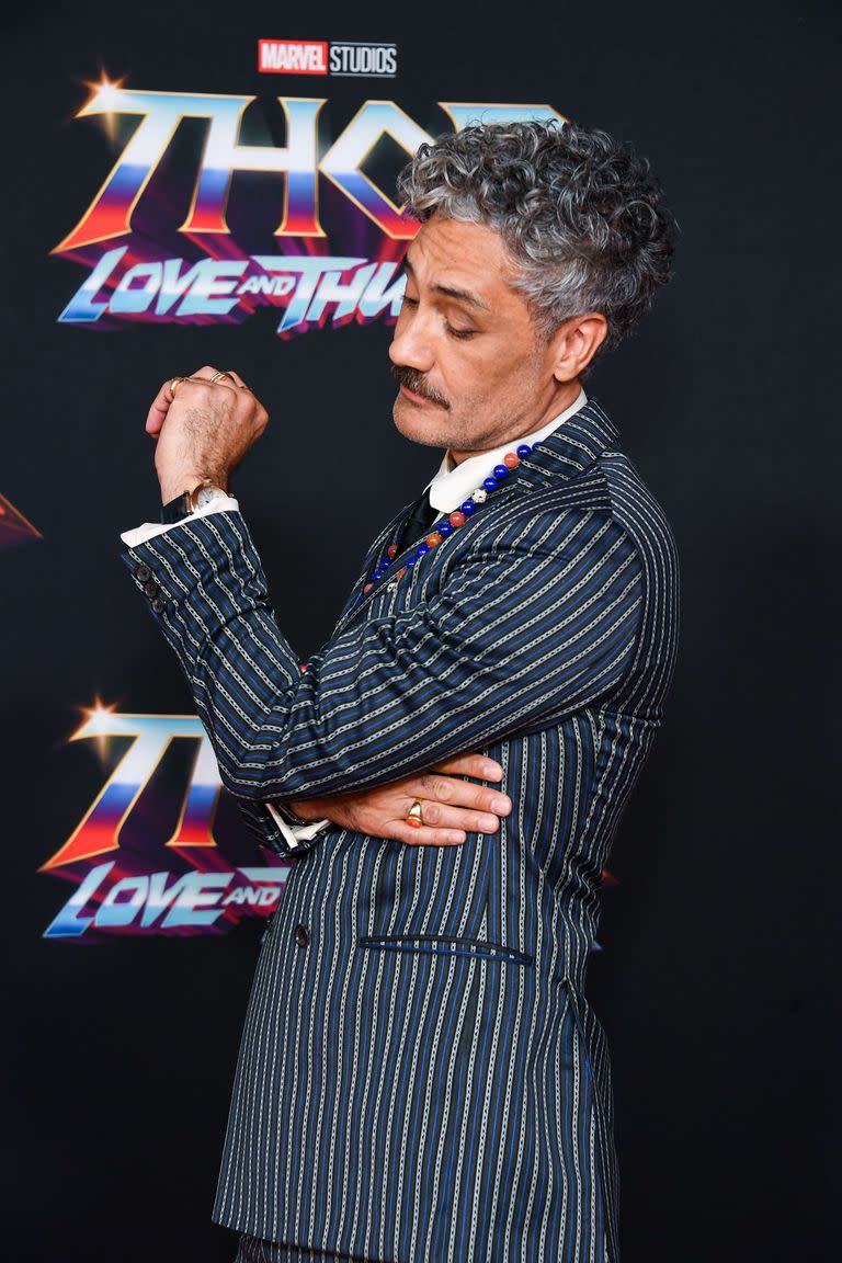 Taika Waititi, uno de los más divertidos de la alfombra roja