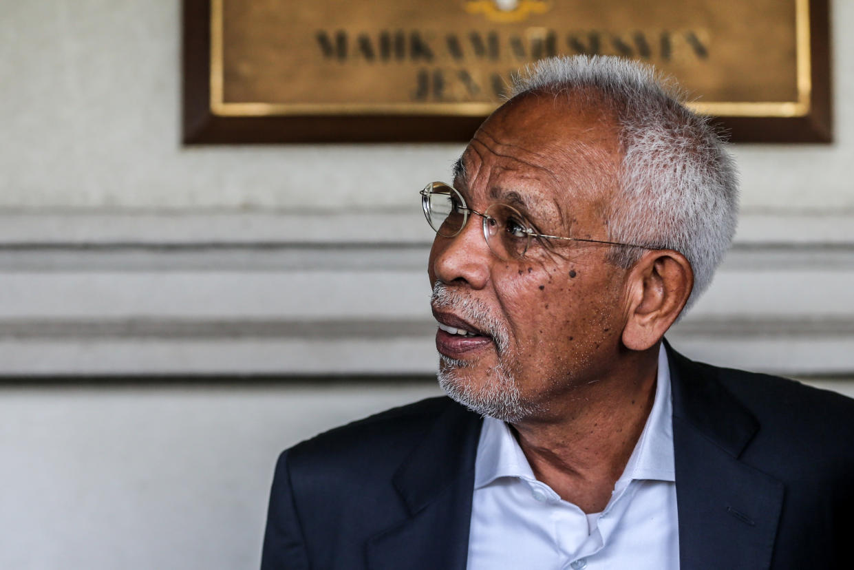 Umno veteran Tan Sri Shahrir Samad (pic) said the PNBBC chairman was really aggressive in defending Budget 2021. — Picture by Firdaus Latif