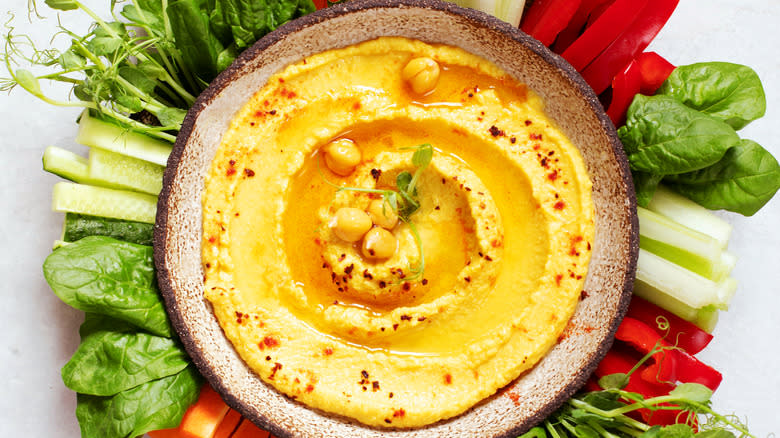 hummus with chili flakes