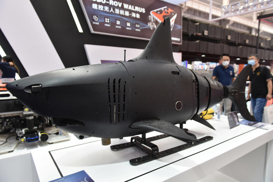 BEIJING, CHINA - SEPTEMBER 11, 2021 - Visitors view intelligent bionic sharks at the world Robot Conference 2021 in Beijing, China, Sept. 11, 2021. (Photo credit should read An Xin / Costfoto/Barcroft Media via Getty Images)