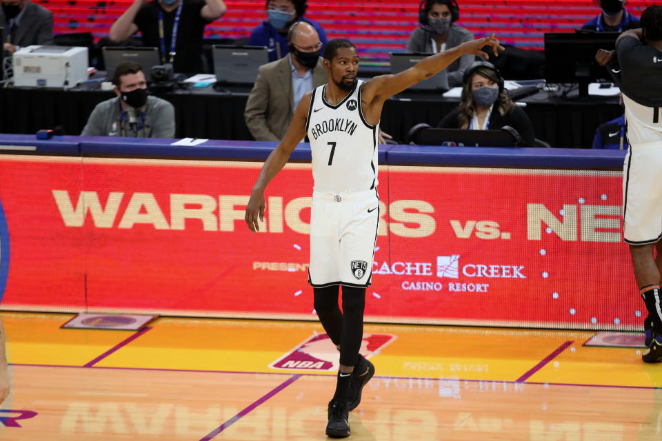 El alero de los Nets de Brooklyn, Kevin Durant, tiene una participación parcial en la propiedad del Philadelphia Union. (Jed Jacobsohn/The New York Times)